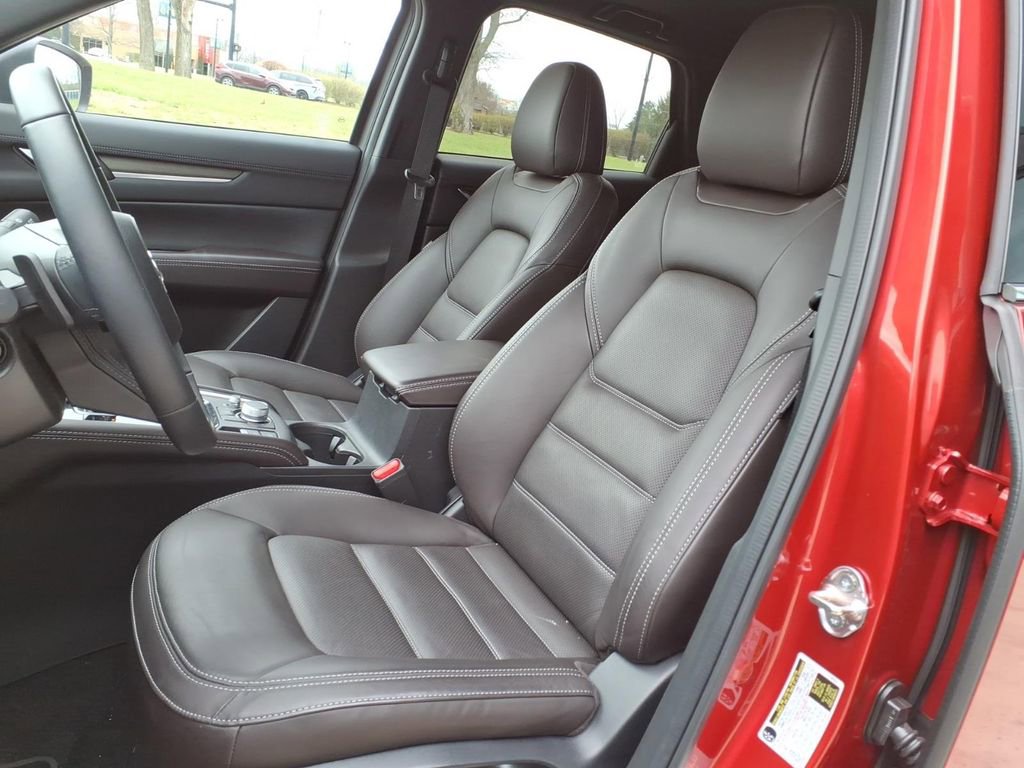 Certified 2025 MAZDA CX-5 Signature image 12