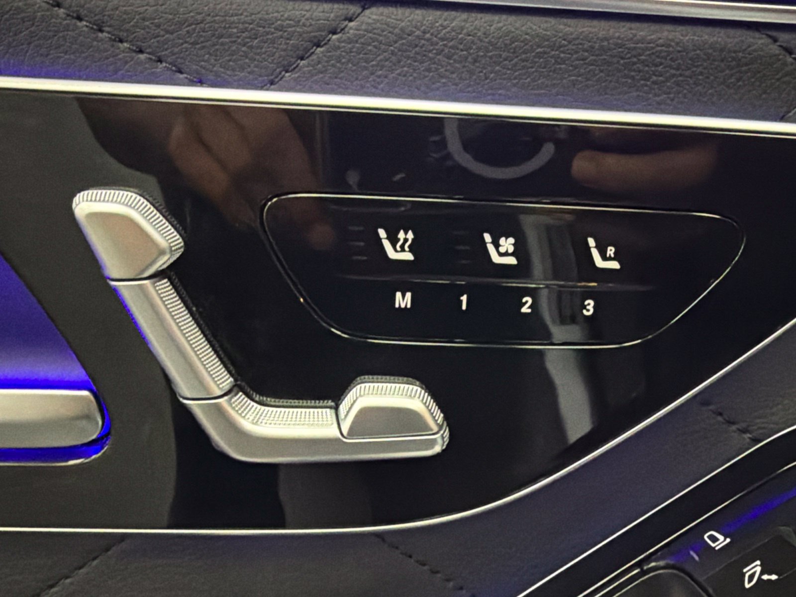 Certified 2023 Mercedes-Benz S 580e 4MATIC Sedan image 23