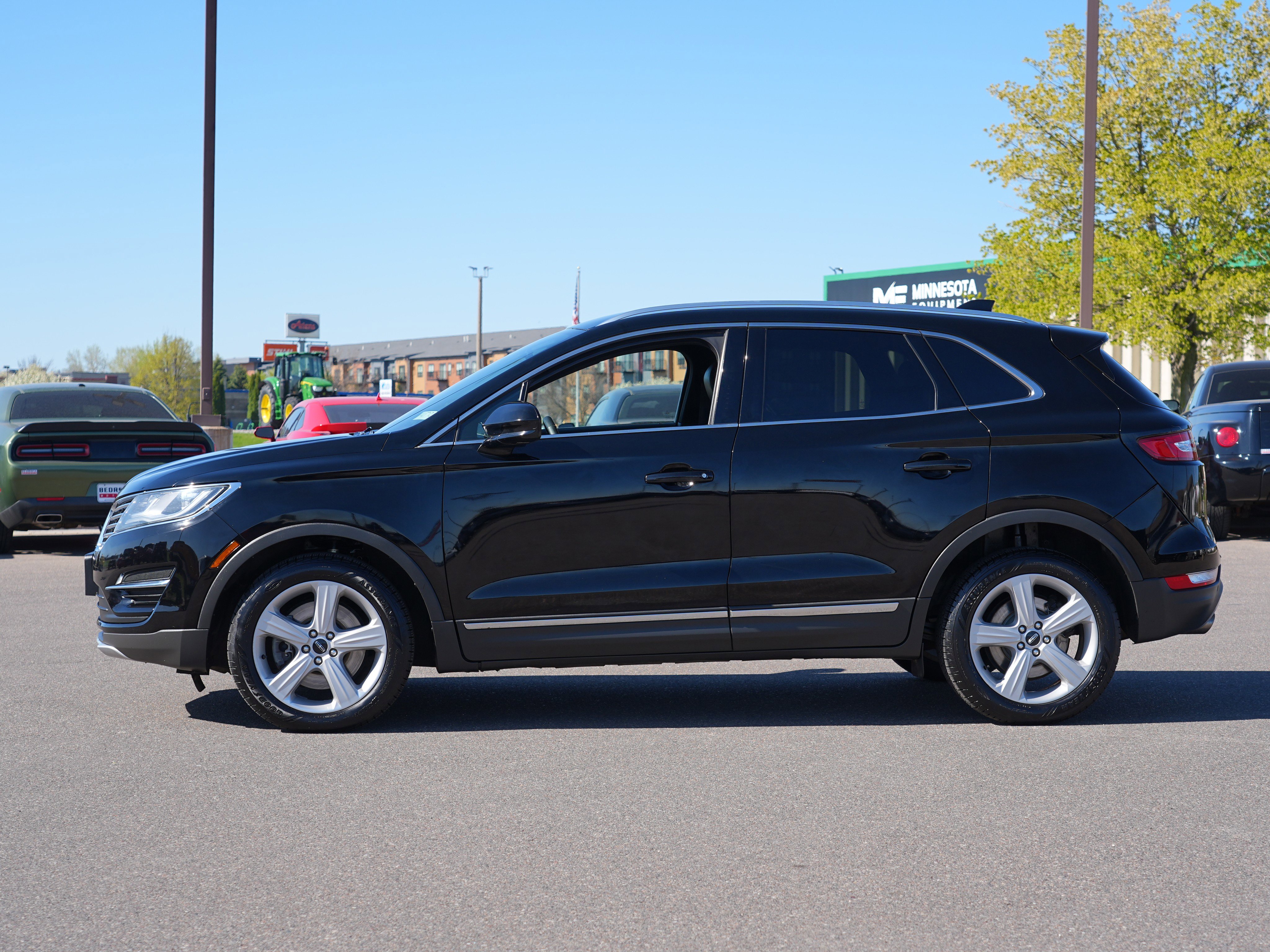 Used 2017 Lincoln MKC Premiere AWD/4WD image 6