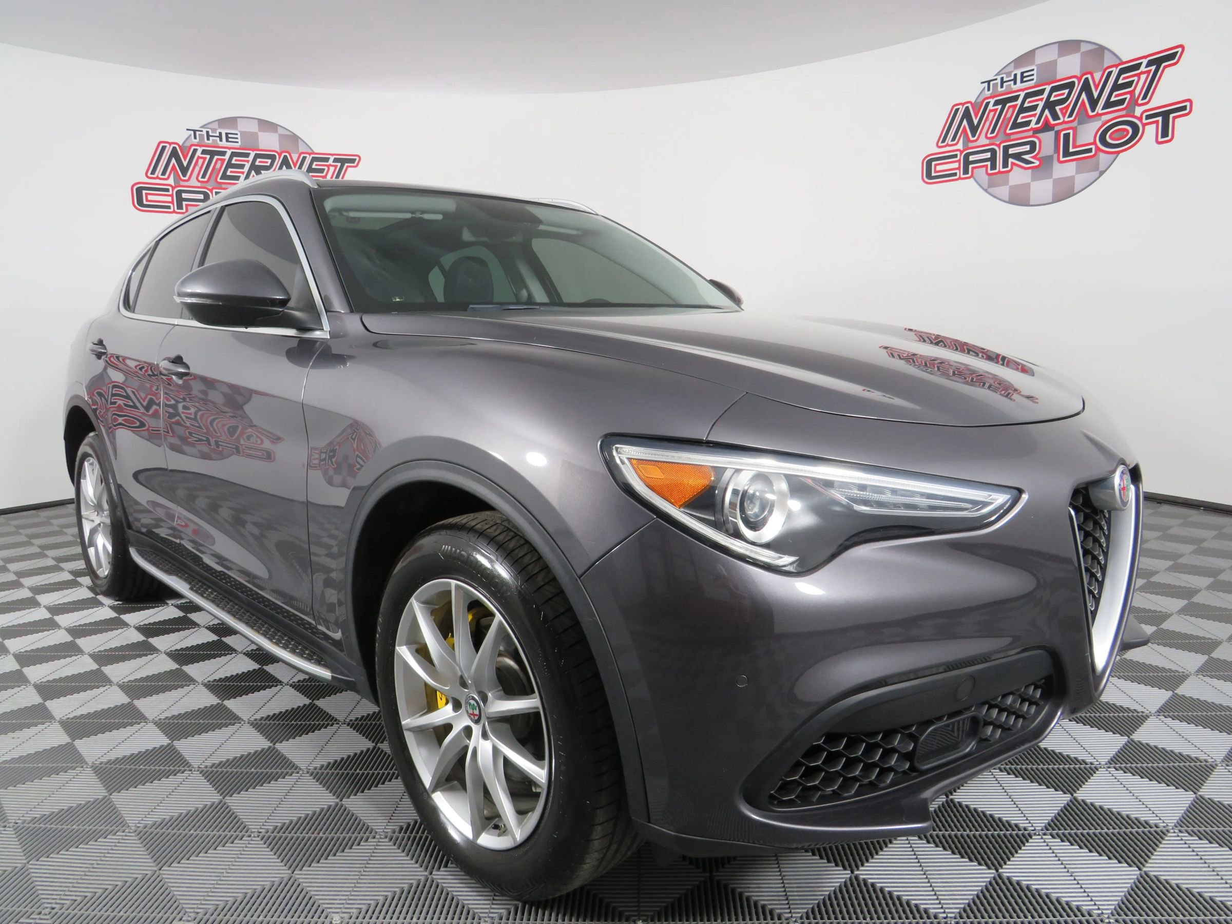 Used 2018 Alfa Romeo Stelvio Ti image 9