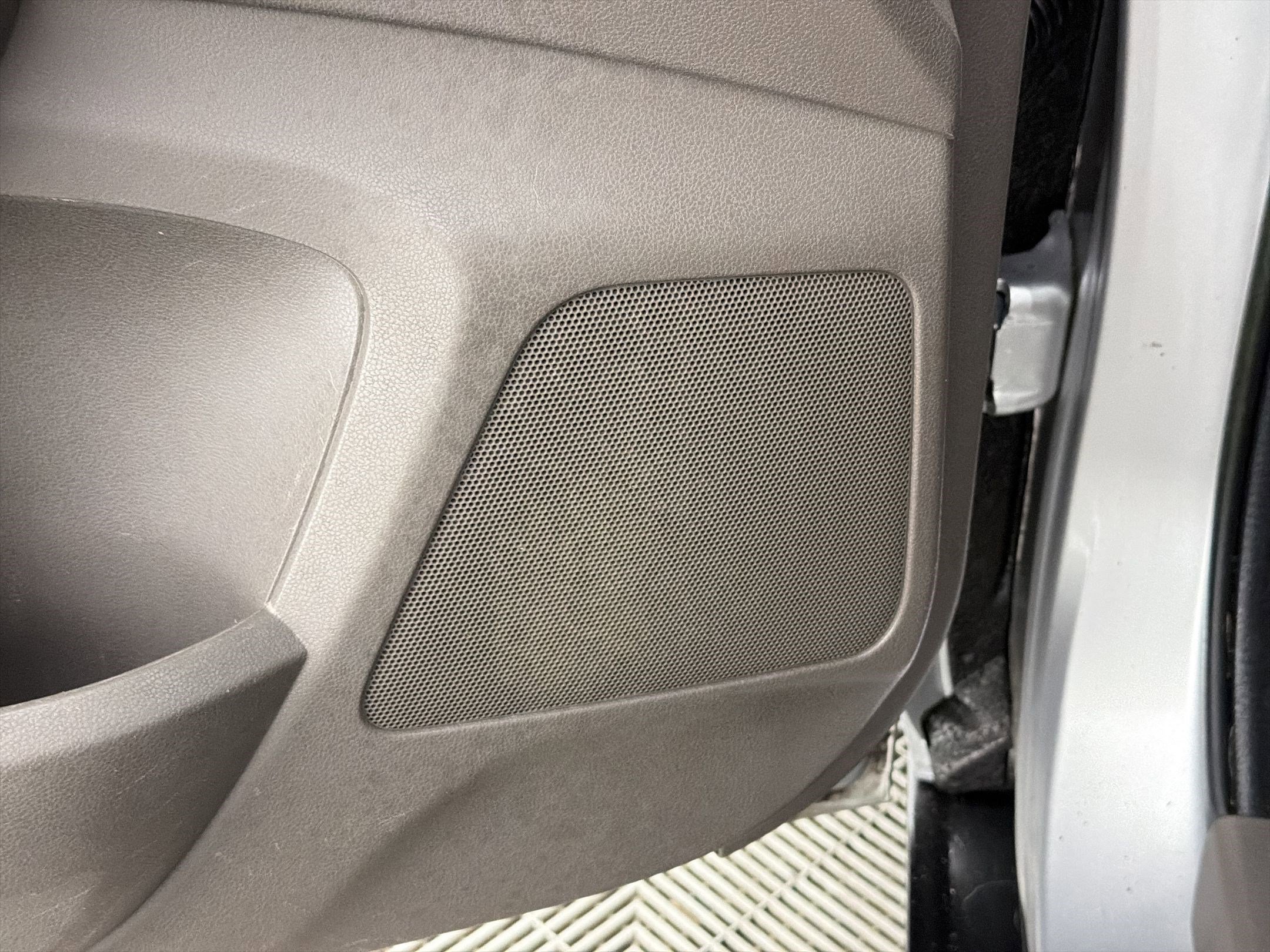 Used 2012 Honda Odyssey EX image 21