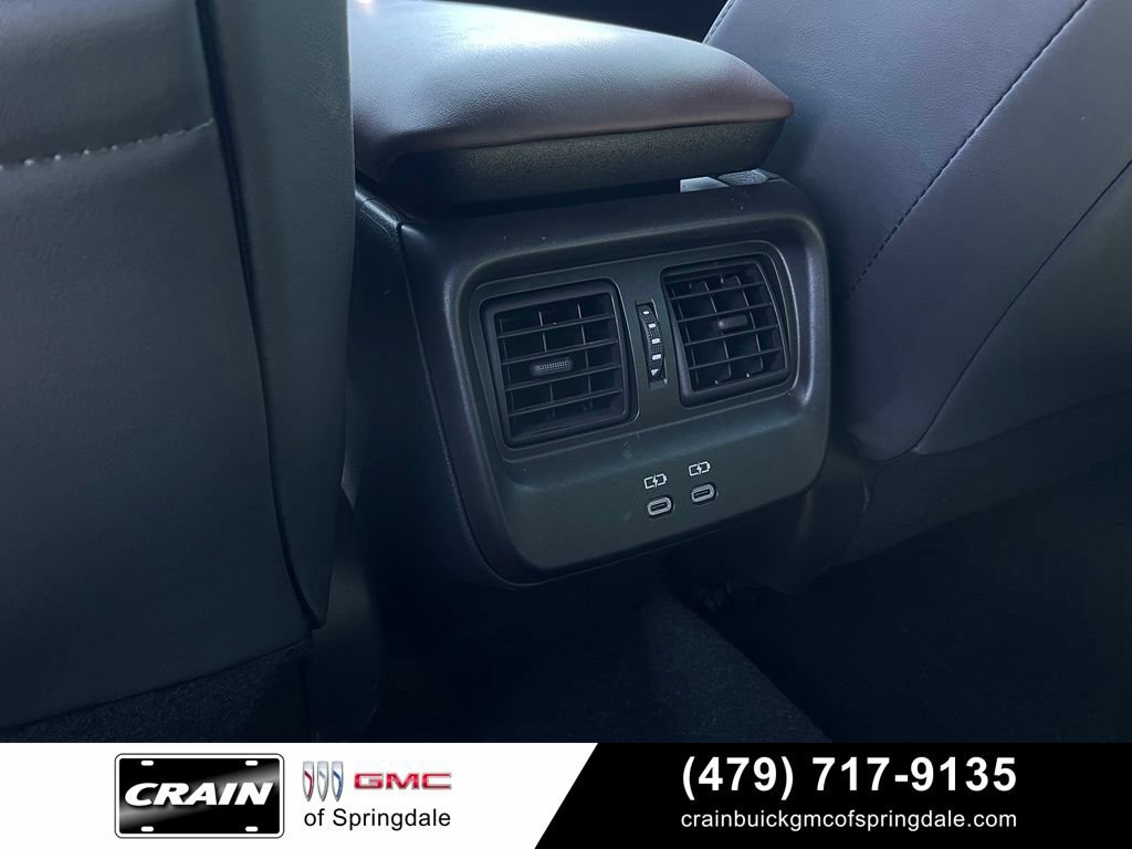 Used 2023 Toyota Crown AWD/4WD image 25