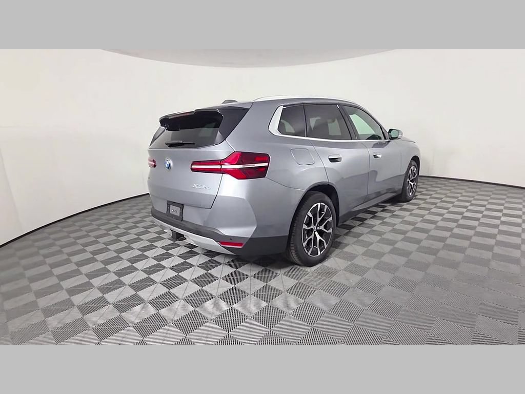 Used 2025 BMW X3 xDrive30i w/ Premium Package AWD/4WD image 39
