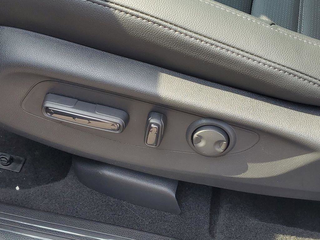 New 2026 Honda CR-V EX-L image 10