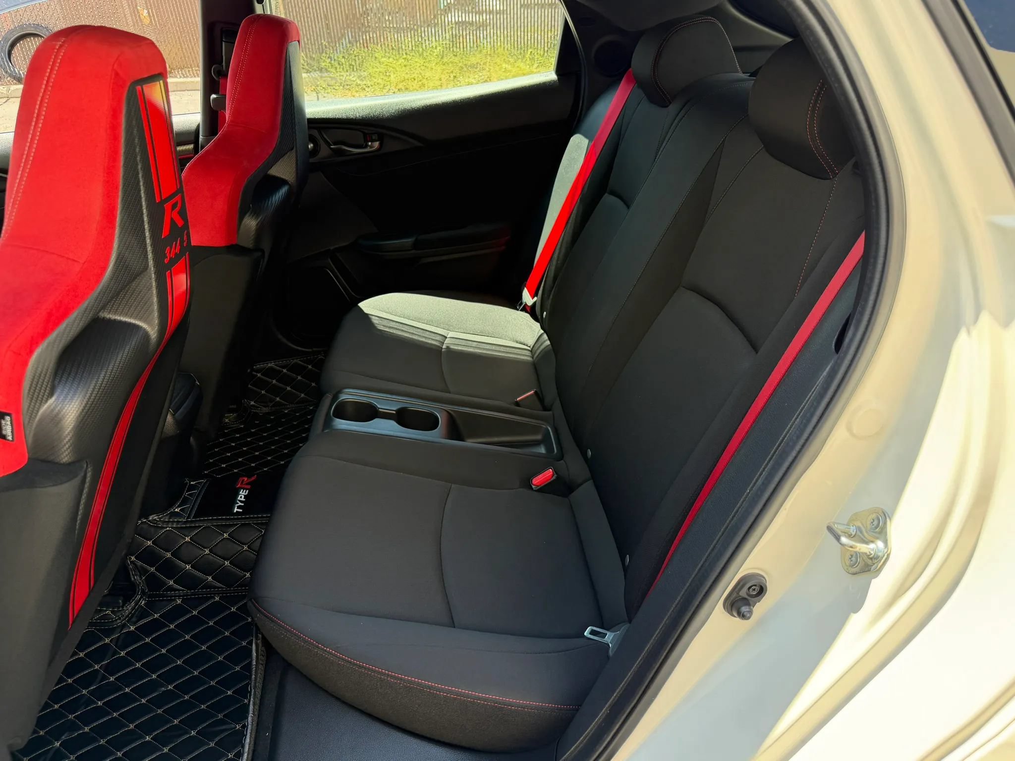 Used 2019 Honda Civic Type R image 18