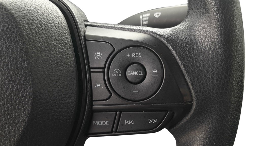 Used 2023 Toyota Corolla LE image 22