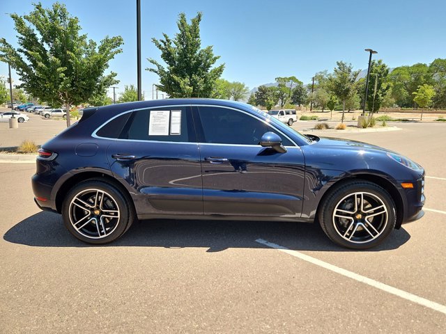 Used 2020 Porsche Macan S AWD/4WD image 4
