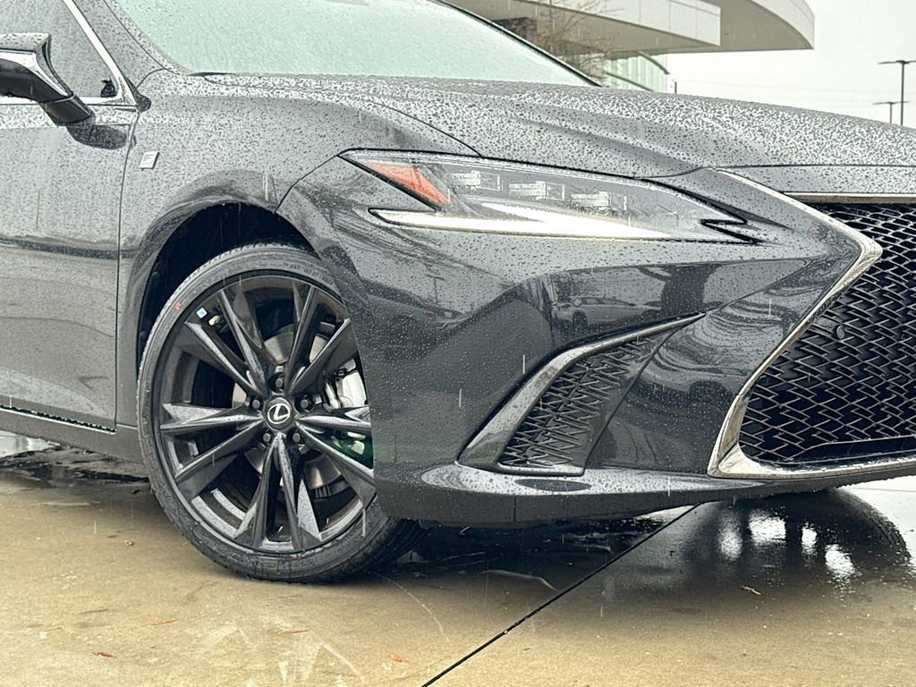 New 2025 Lexus ES 350 F Sport image 9