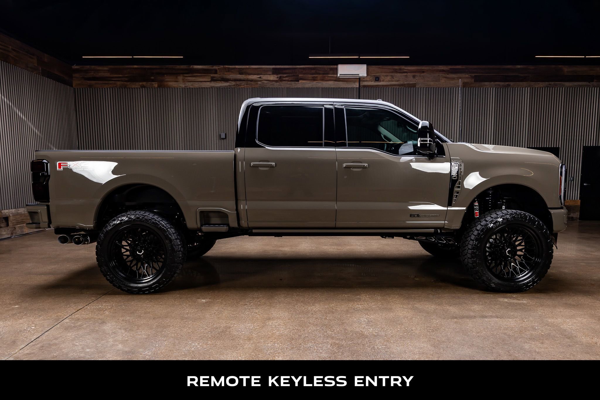 Used 2026 Ford F250 Platinum AWD/4WD image 11