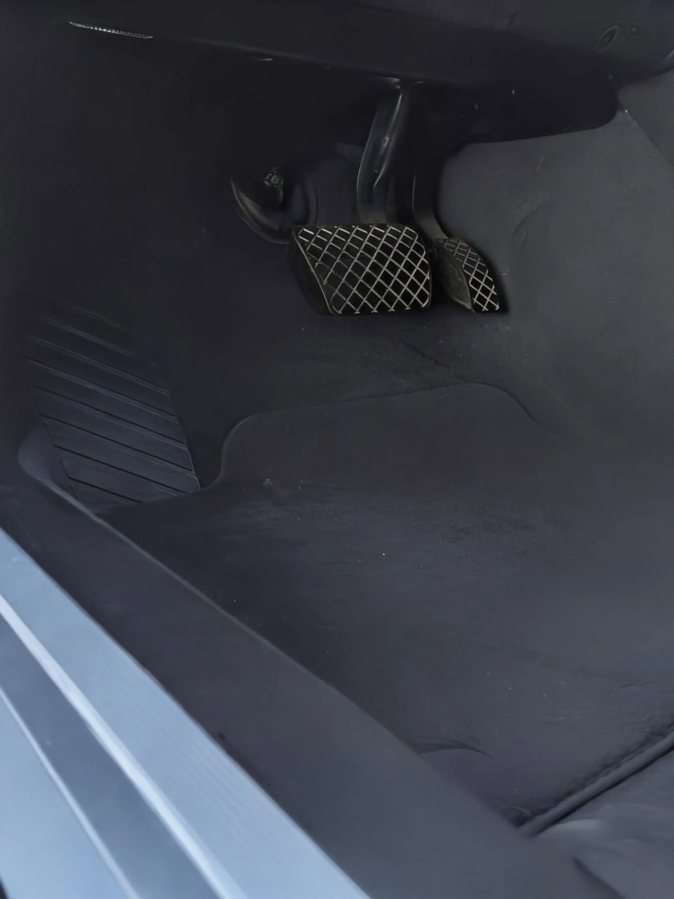 Used 2019 Audi A8 L 3.0T w/ Executive Package image 27