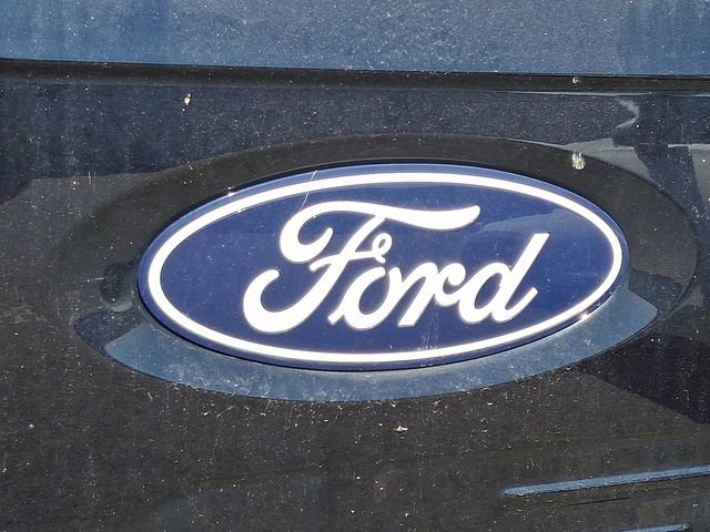 Used 2025 Ford F150 XLT w/ Equipment Group 301A Standard AWD/4WD image 8