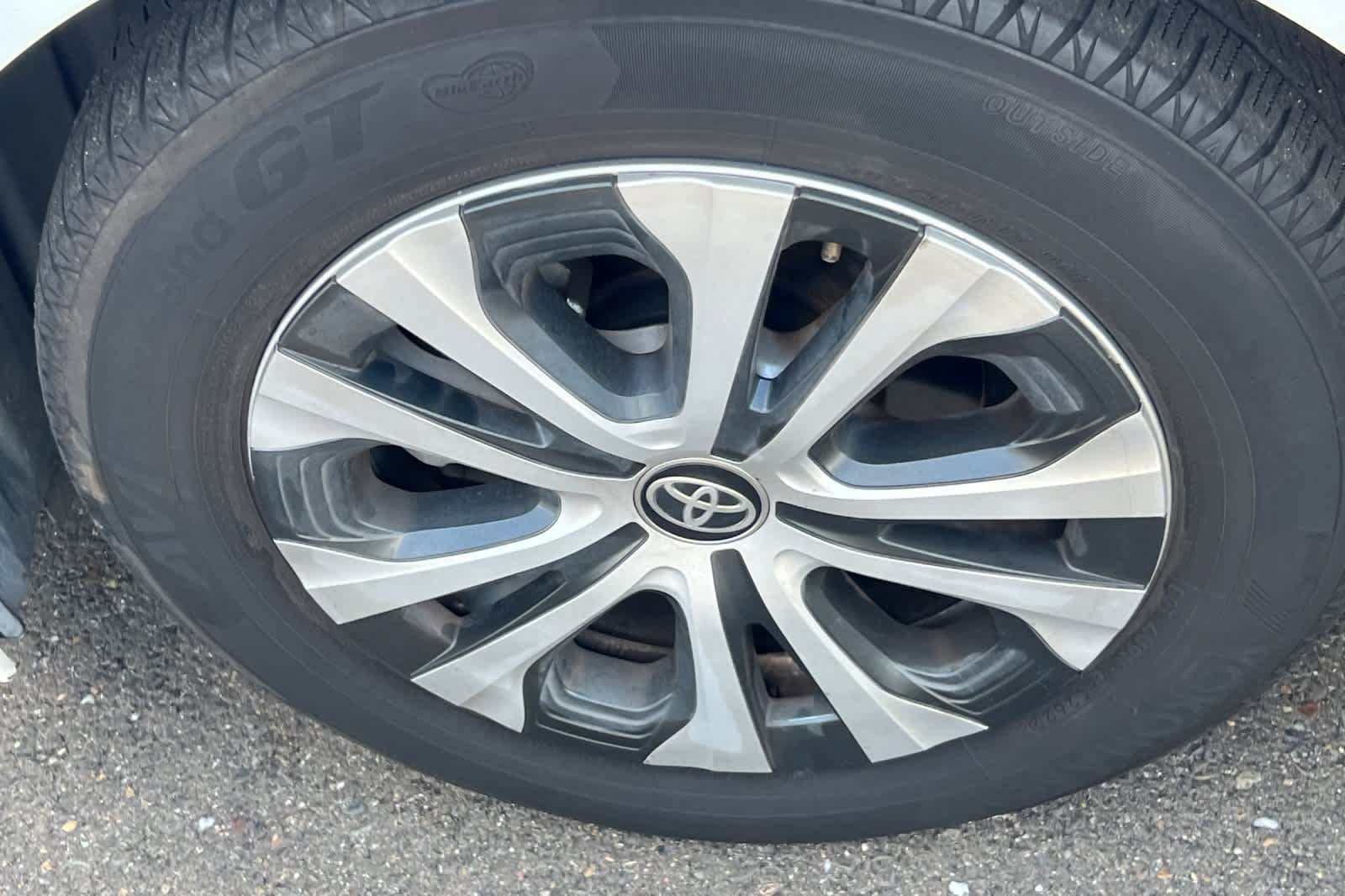 Used 2020 Toyota Corolla LE FWD image 10