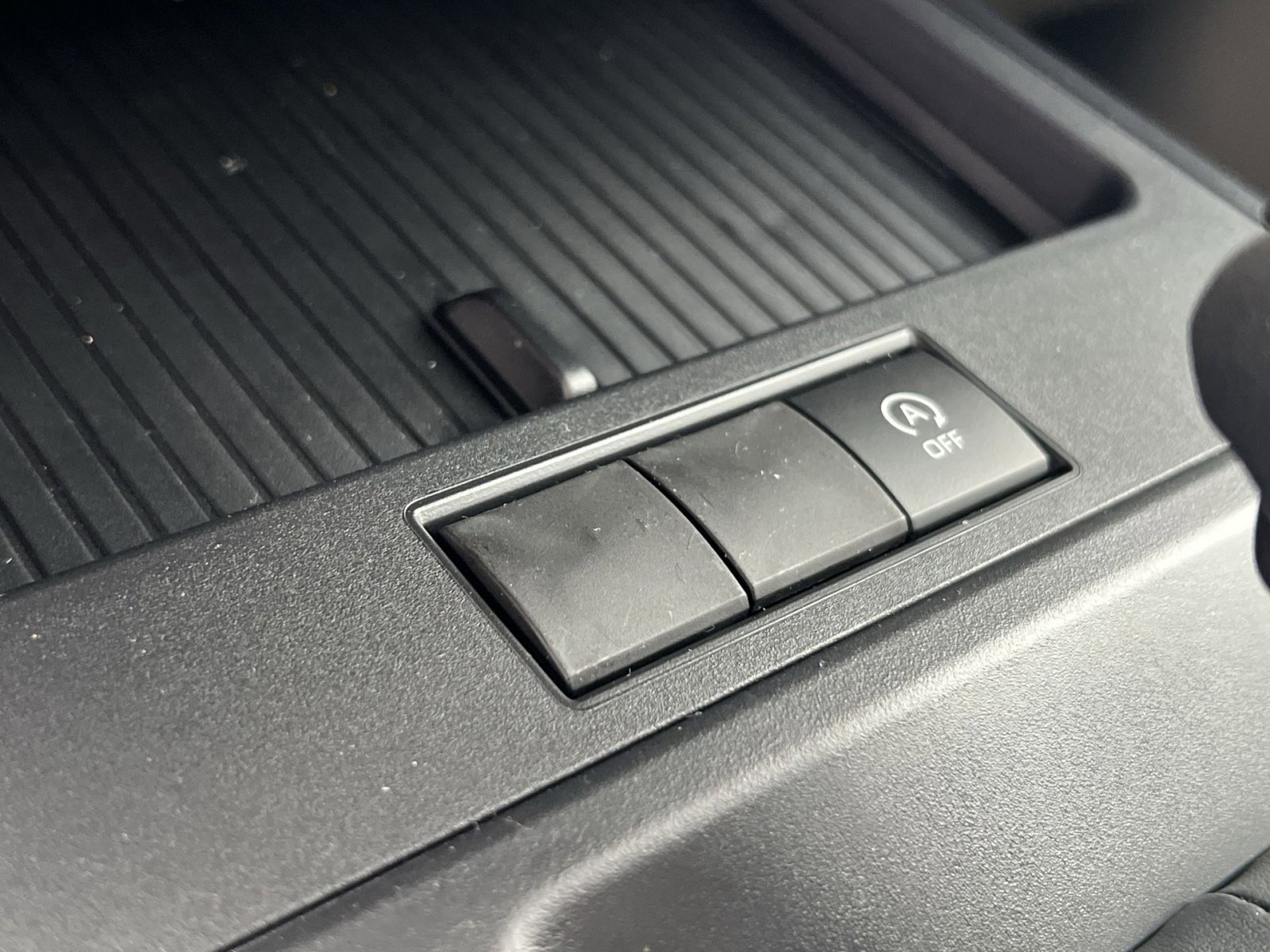 New 2026 Toyota Corolla Cross L image 25