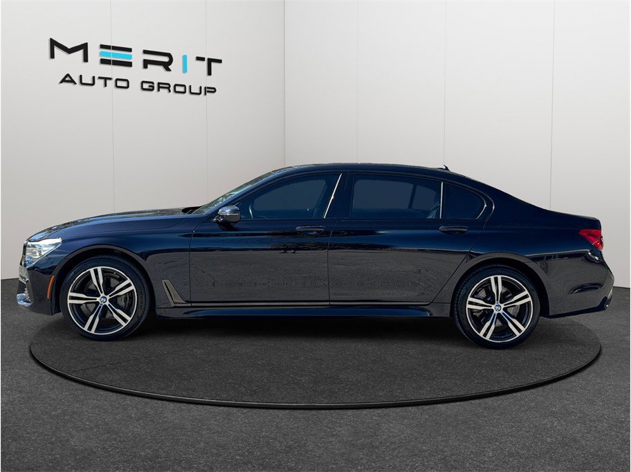 Used 2019 BMW 740i 740i Sedan 4D w/ M Sport Package image 5
