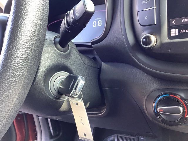 Used 2024 Kia Soul LX w/ Option Group 015 image 16