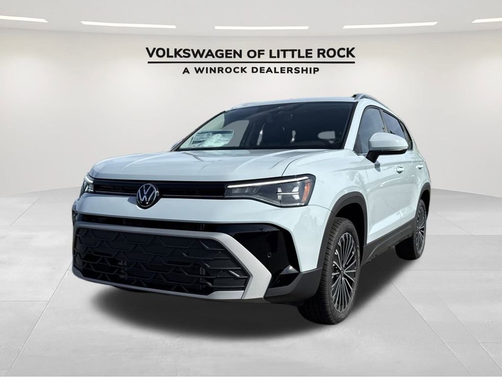New 2025 Volkswagen Taos SE
