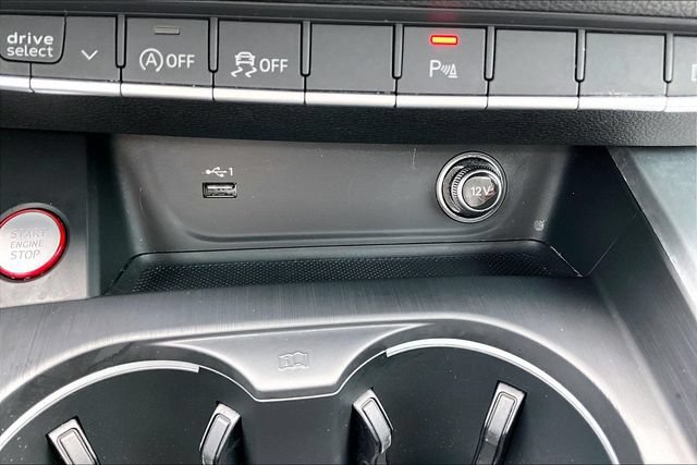 Used 2019 Audi S4 Premium Plus w/ Premium Plus Package AWD/4WD image 19