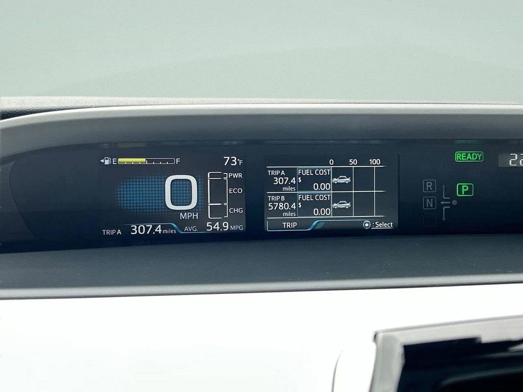 Used 2020 Toyota Prius XLE image 36