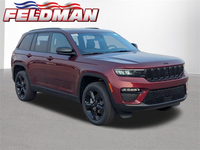 New 2025 Jeep Grand Cherokee Limited w/ Black Appearance Package