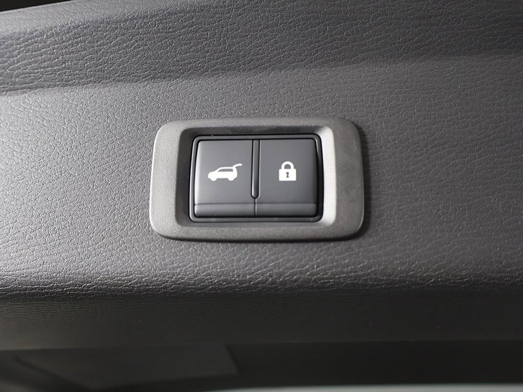 New 2025 Mitsubishi Outlander SE image 51