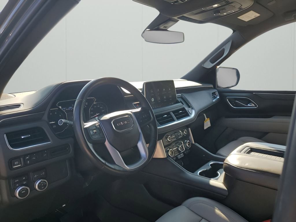 Used 2021 GMC Yukon XL SLT w/ Rear Media and Nav Package image 30