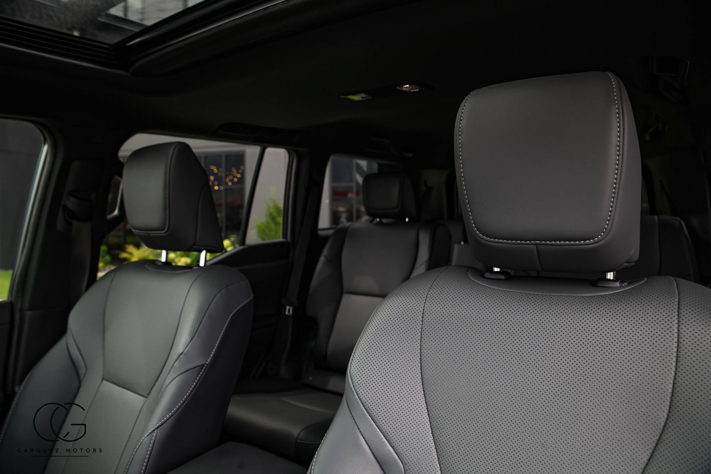 Used 2025 Lexus GX 550 w/ Accessory Package (Z1) AWD/4WD image 24