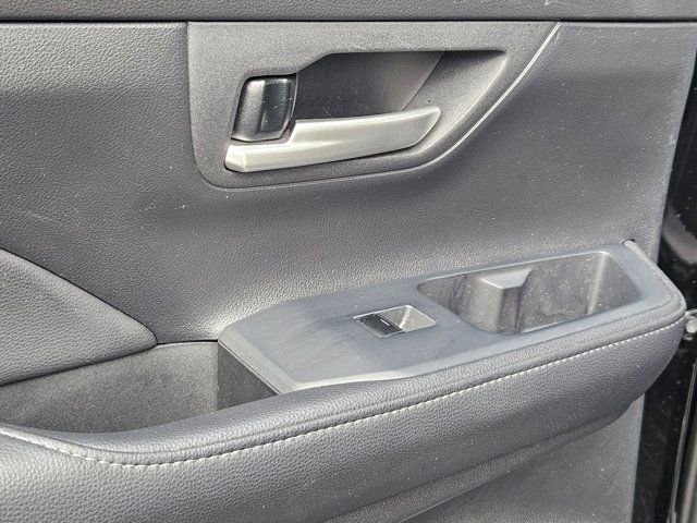 Used 2025 Toyota Grand Highlander AWD image 25