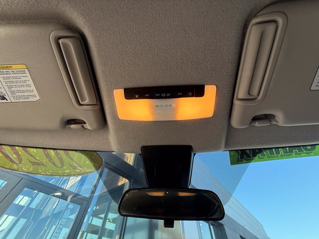 Used 2020 Nissan Kicks SV FWD image 26