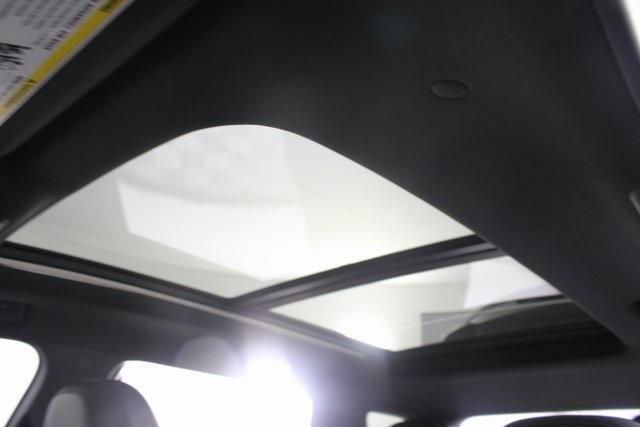 New 2026 GMC Terrain AT4 w/ Convenience Package III image 11