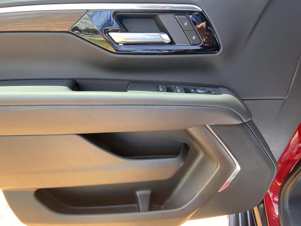 New 2025 Chevrolet Tahoe LS image 17