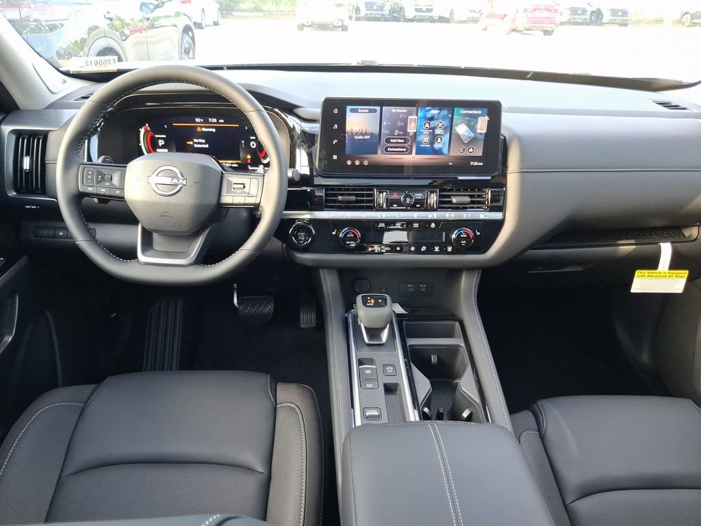 New 2026 Nissan Pathfinder SL w/ SL Premium Package (P04) FWD image 6
