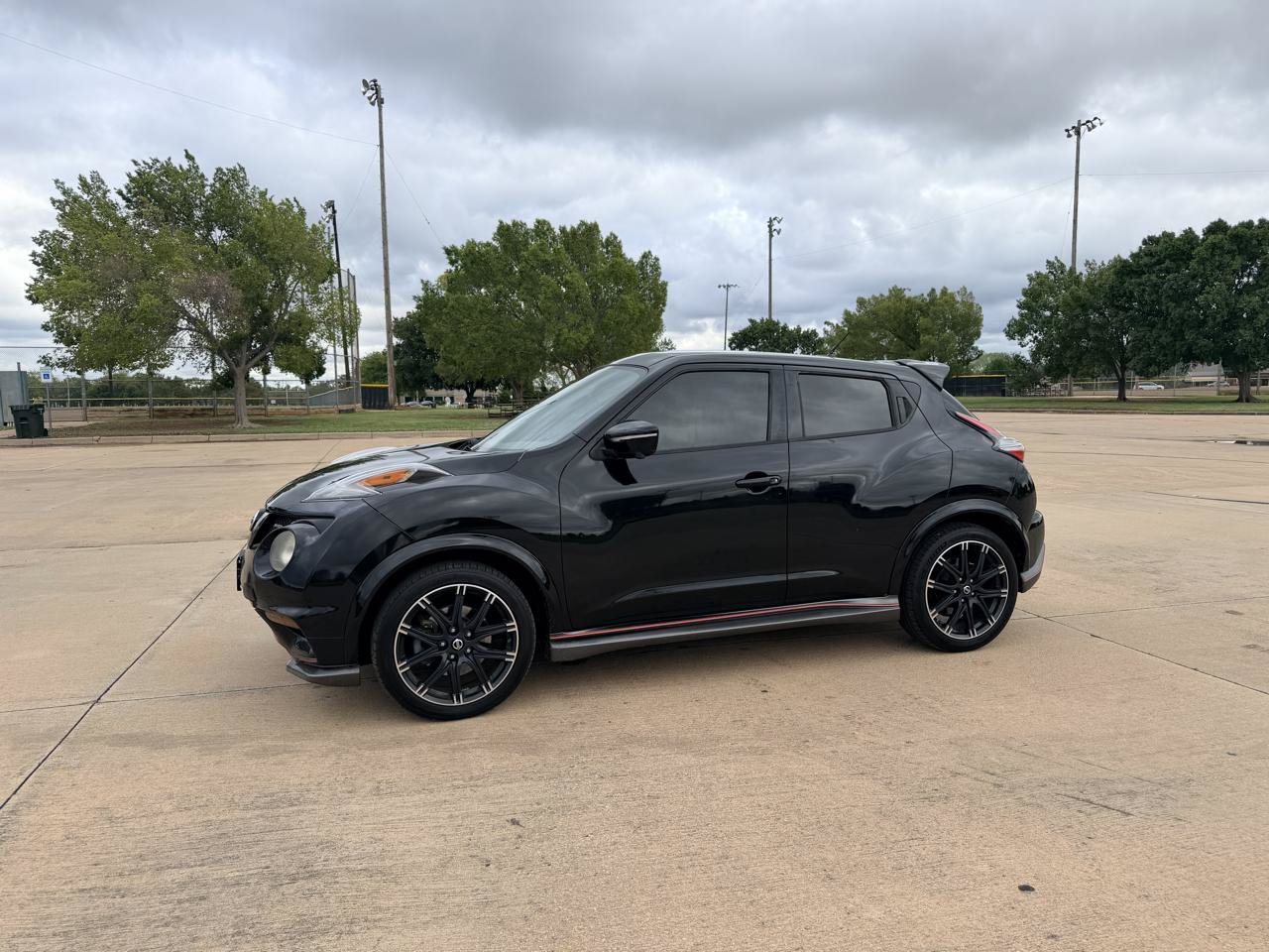 Used 2015 Nissan Juke NISMO AWD/4WD image 2