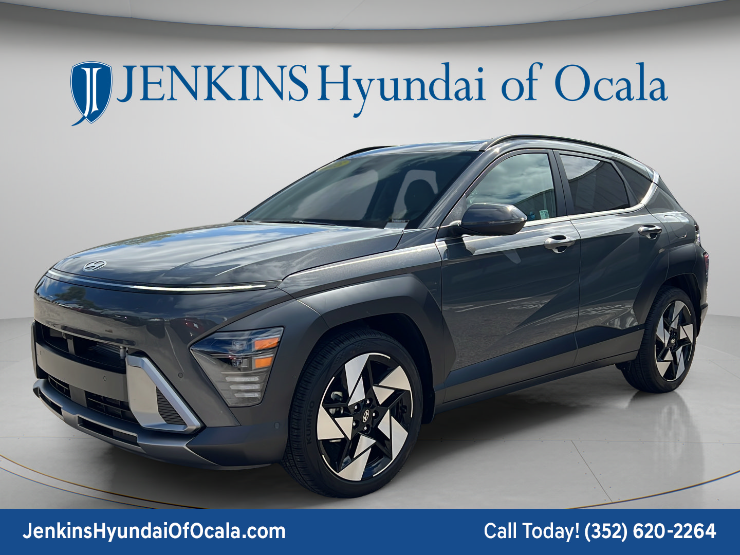 Certified 2025 Hyundai Kona Limited FWD image 7