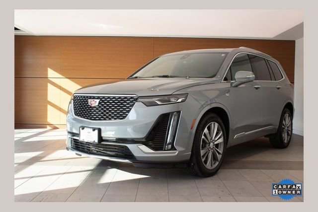 Used 2025 Cadillac XT6 Premium Luxury image 1