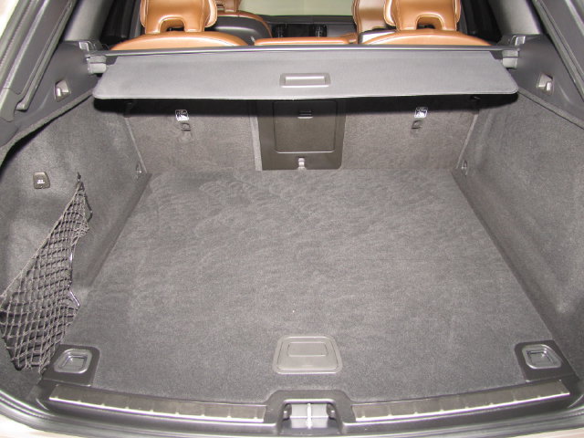 Used 2023 Volvo XC60 B5 Ultimate FWD image 38