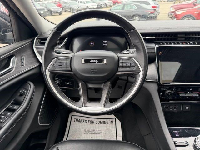Used 2022 Jeep Grand Cherokee Limited AWD/4WD image 26