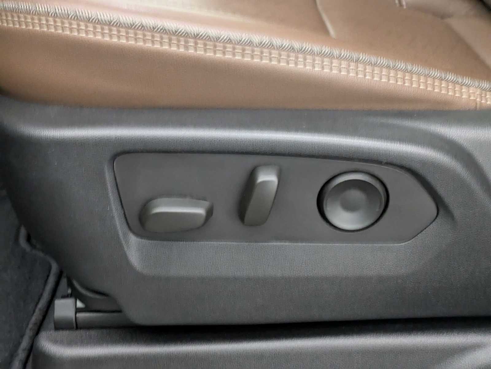 Used 2023 Chevrolet Tahoe High Country w/ Max Trailering Package image 18