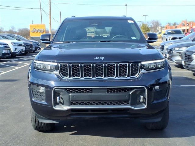 Used 2023 Jeep Grand Cherokee Overland image 33