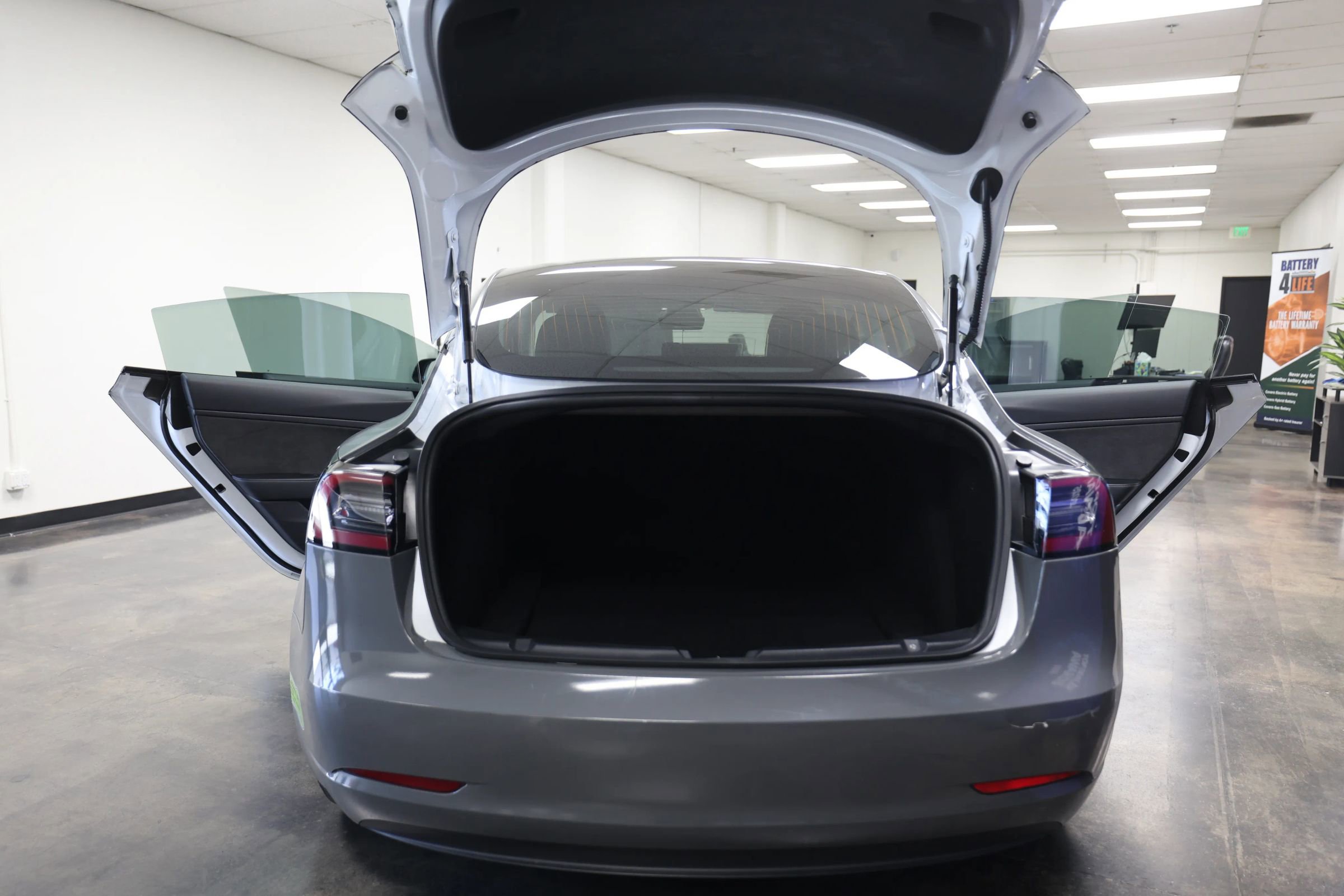 Used 2019 Tesla Model 3 Performance image 43