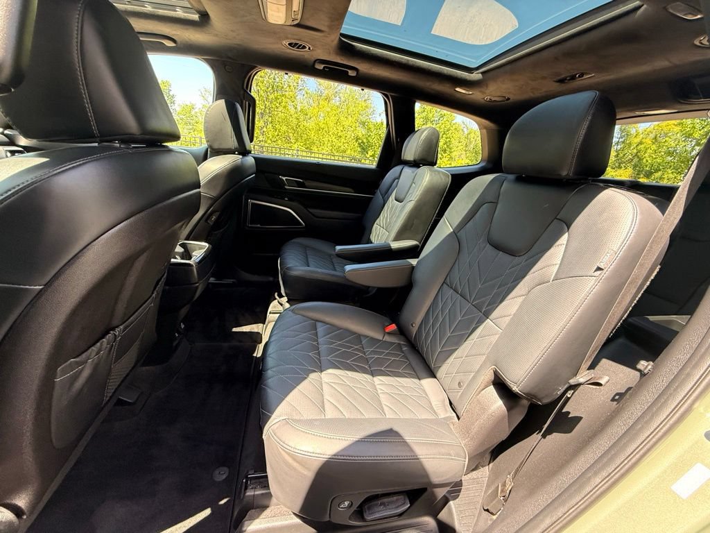 Certified 2025 Kia Telluride SX Prestige X-Line AWD/4WD image 34