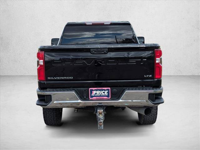 Used 2021 Chevrolet Silverado 2500 LTZ w/ Z71 Off-Road Package AWD/4WD image 6