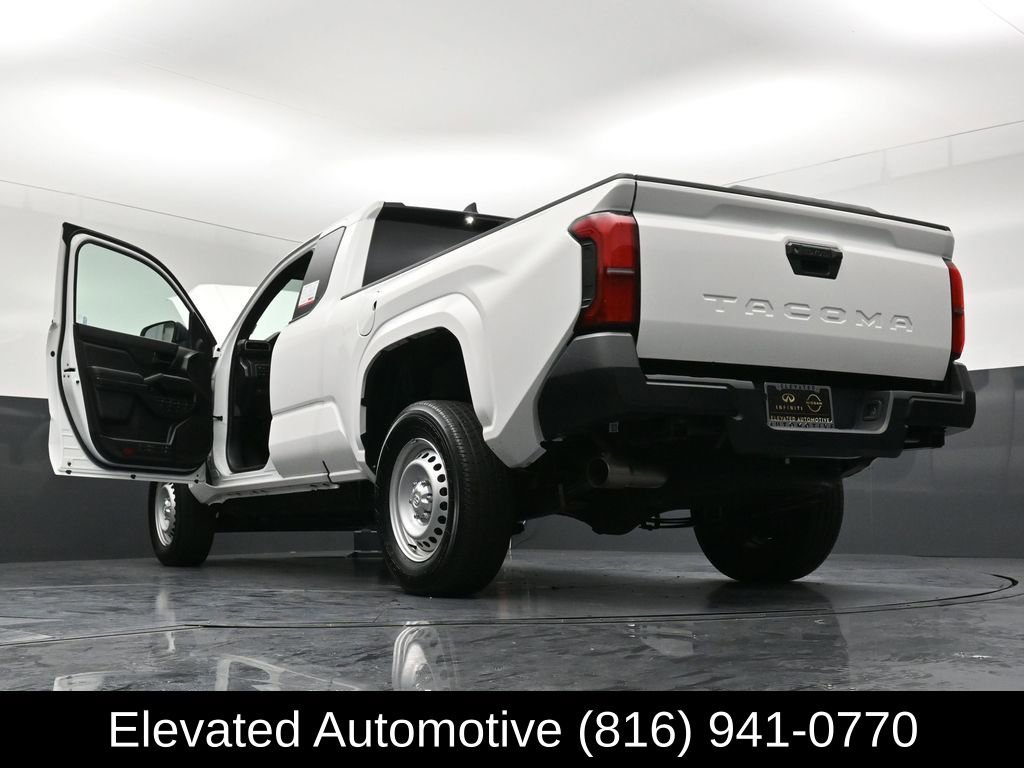 Used 2024 Toyota Tacoma SR image 33
