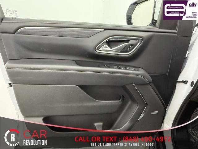 Used 2024 GMC Yukon XL SLT image 34