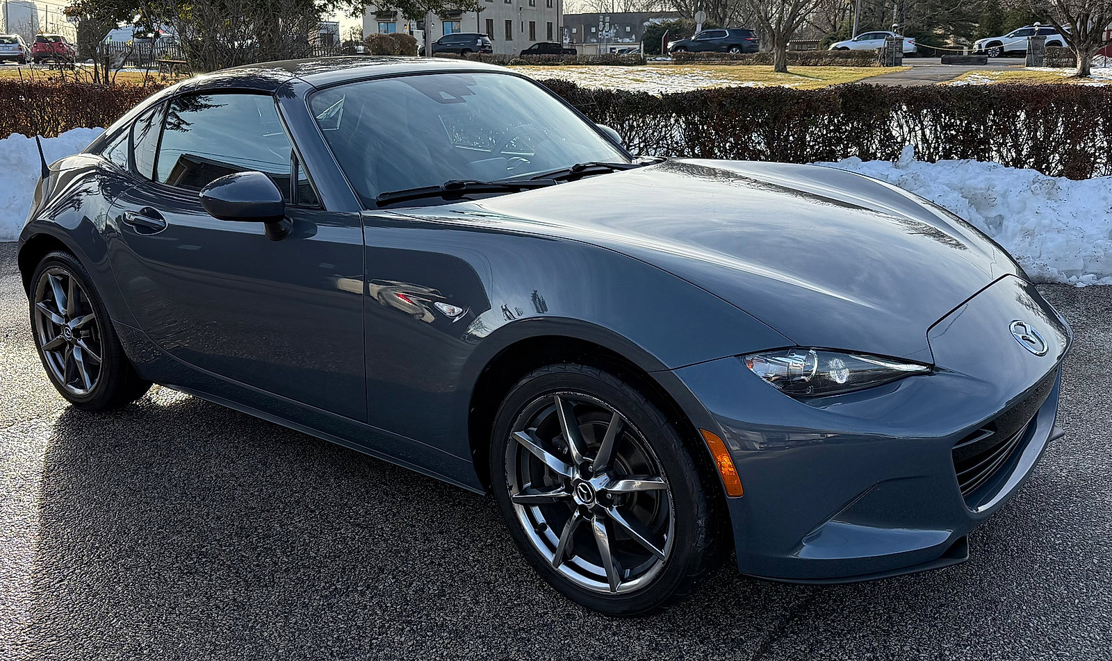 Used 2021 MAZDA MX-5 Miata RF Grand Touring image 2