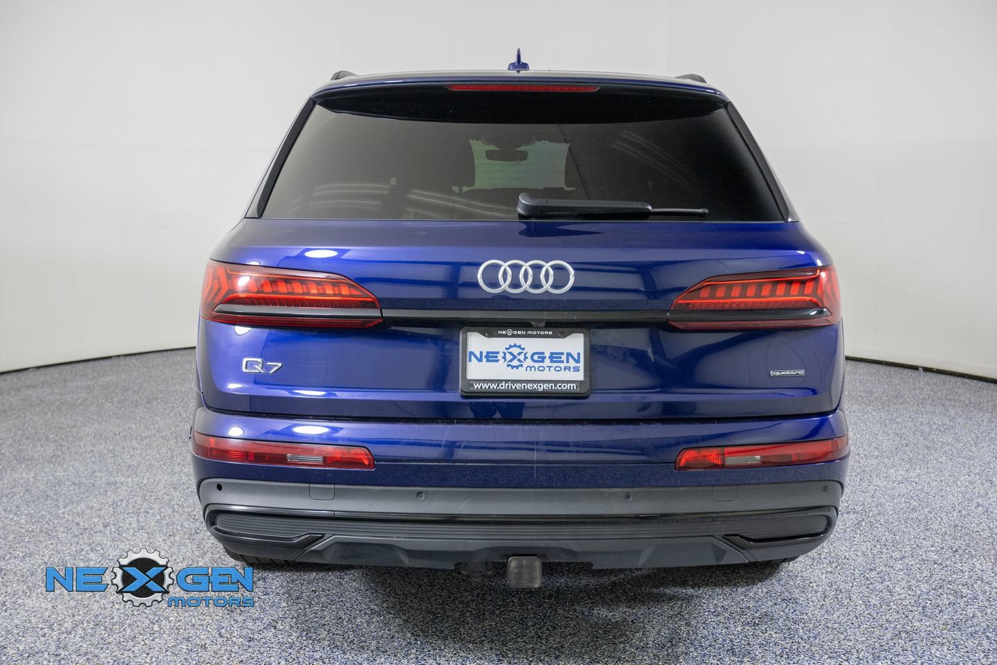 Used 2023 Audi Q7 3.0T Premium Plus w/ Premium Plus Package AWD/4WD image 7