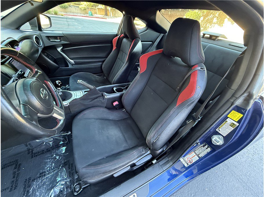 Used 2013 Scion FR-S RWD image 11