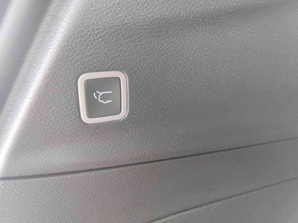 New 2026 Chrysler Pacifica Select image 14