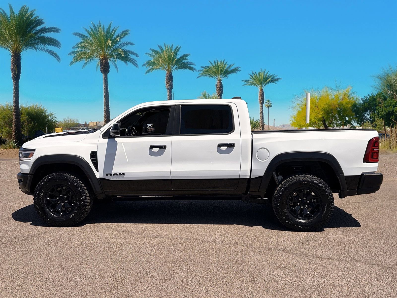 Used 2026 RAM 1500 RHO w/ RHO Level 1 Equipment Group AWD/4WD image 2
