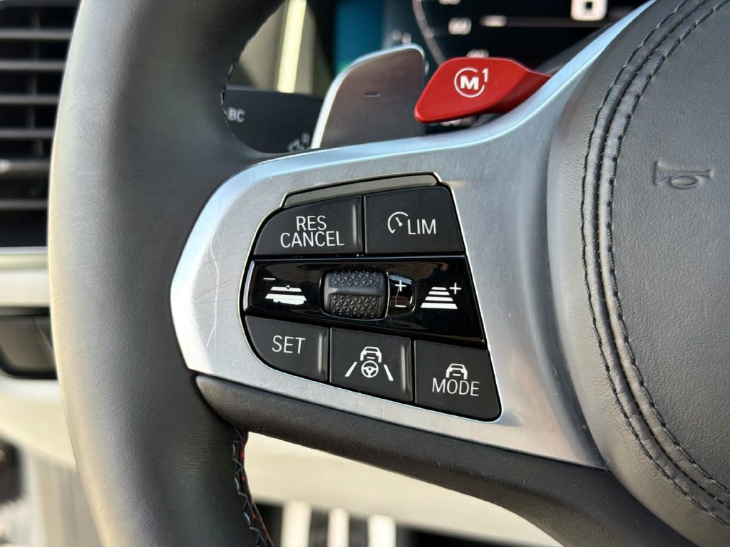 Used 2022 BMW M8 Competition w/ M Carbon Exterior Package AWD/4WD image 26