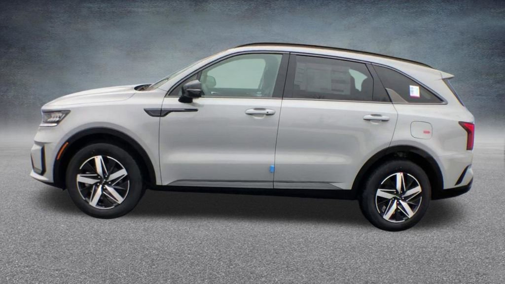 Used 2022 Kia Sorento EX w/ Panoramic Sunroof Package image 11